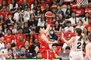 金年会体育官网:“双塔”闪光 中国女篮热身赛击败日本队